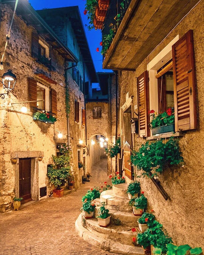 Place Tremosine sul Garda