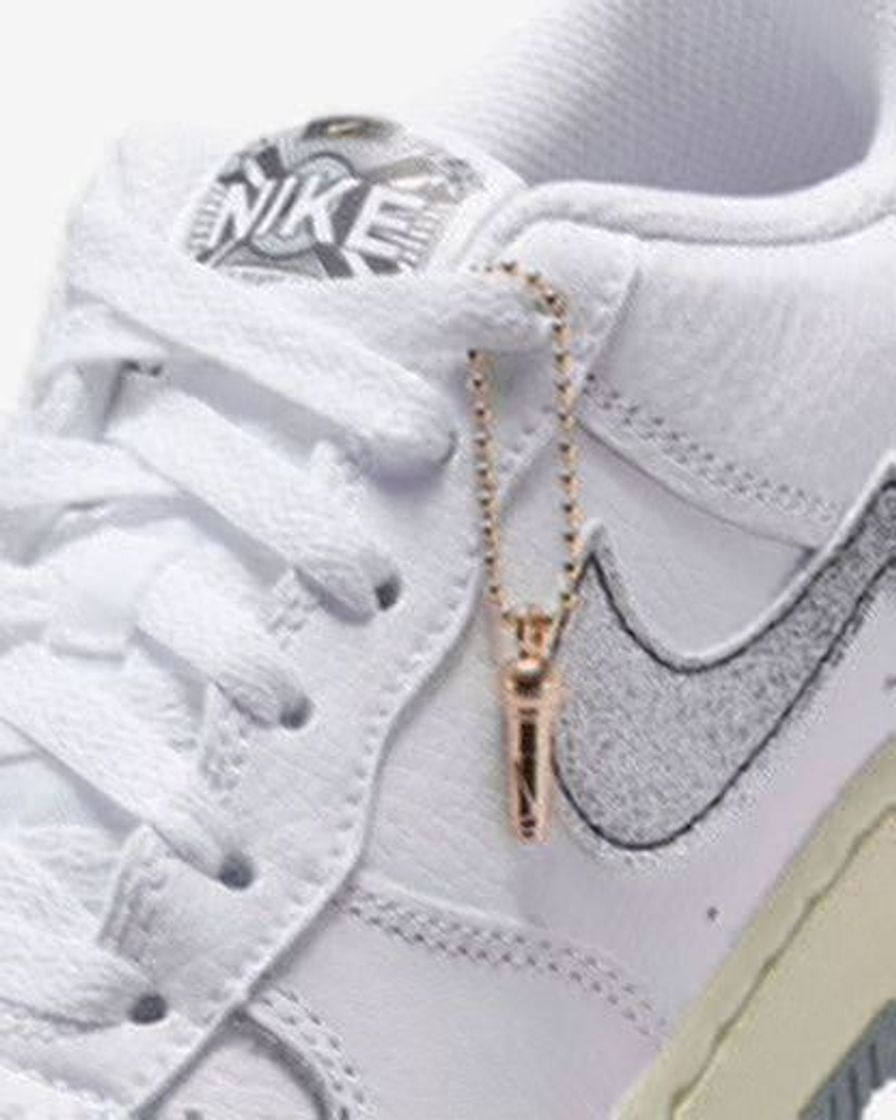 Social Nike Force 1-3