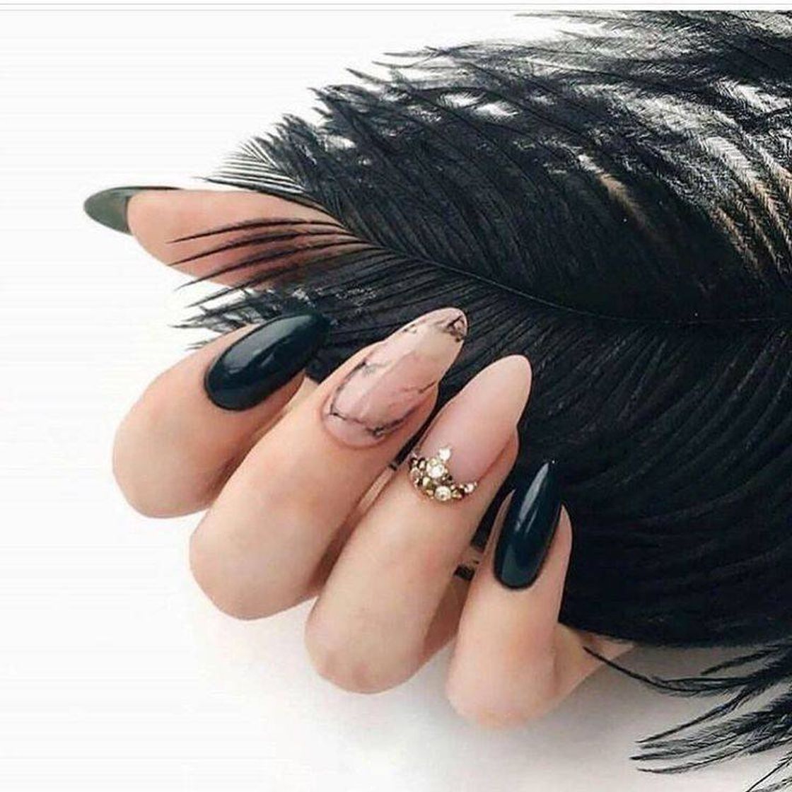 Moda ✒Unhas✨🖤