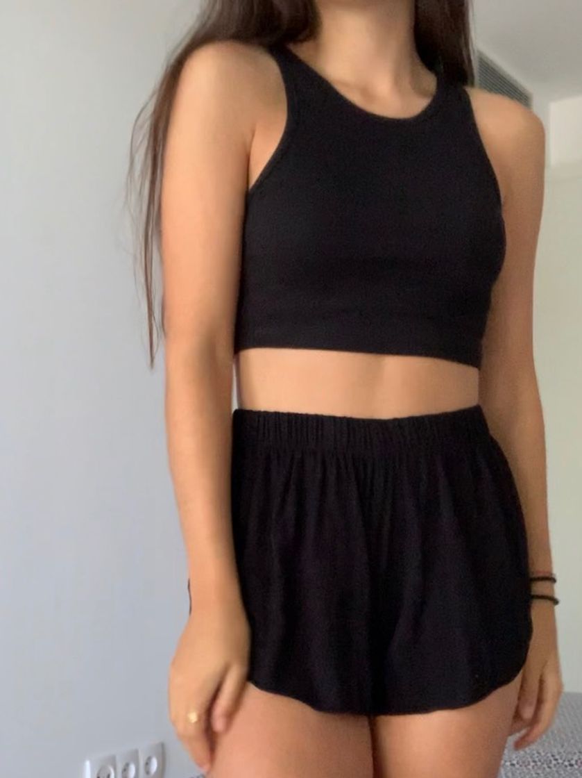 Moda Top halter negro