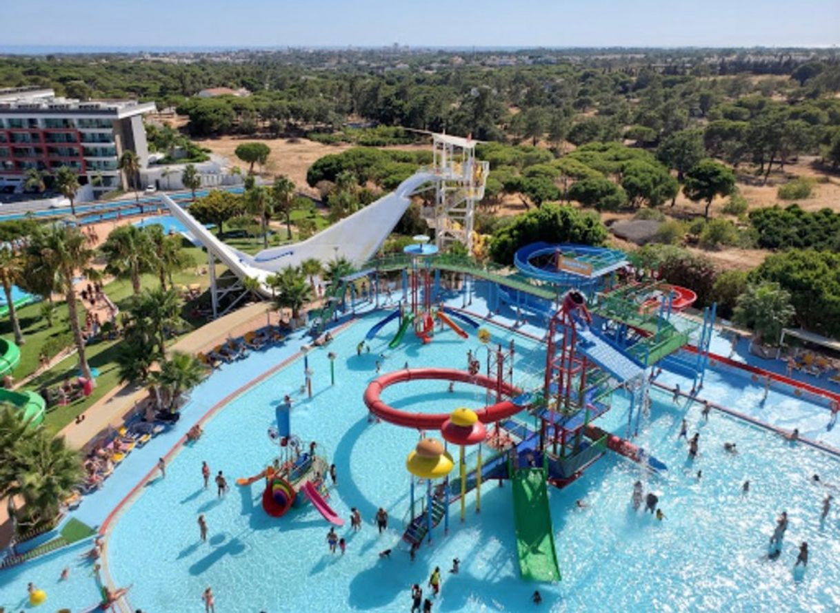 Lugar Aquashow Park - Water Park