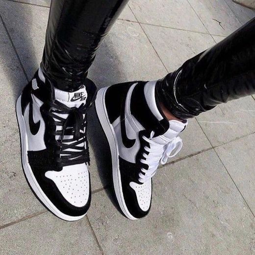 Jordan 1 panda 