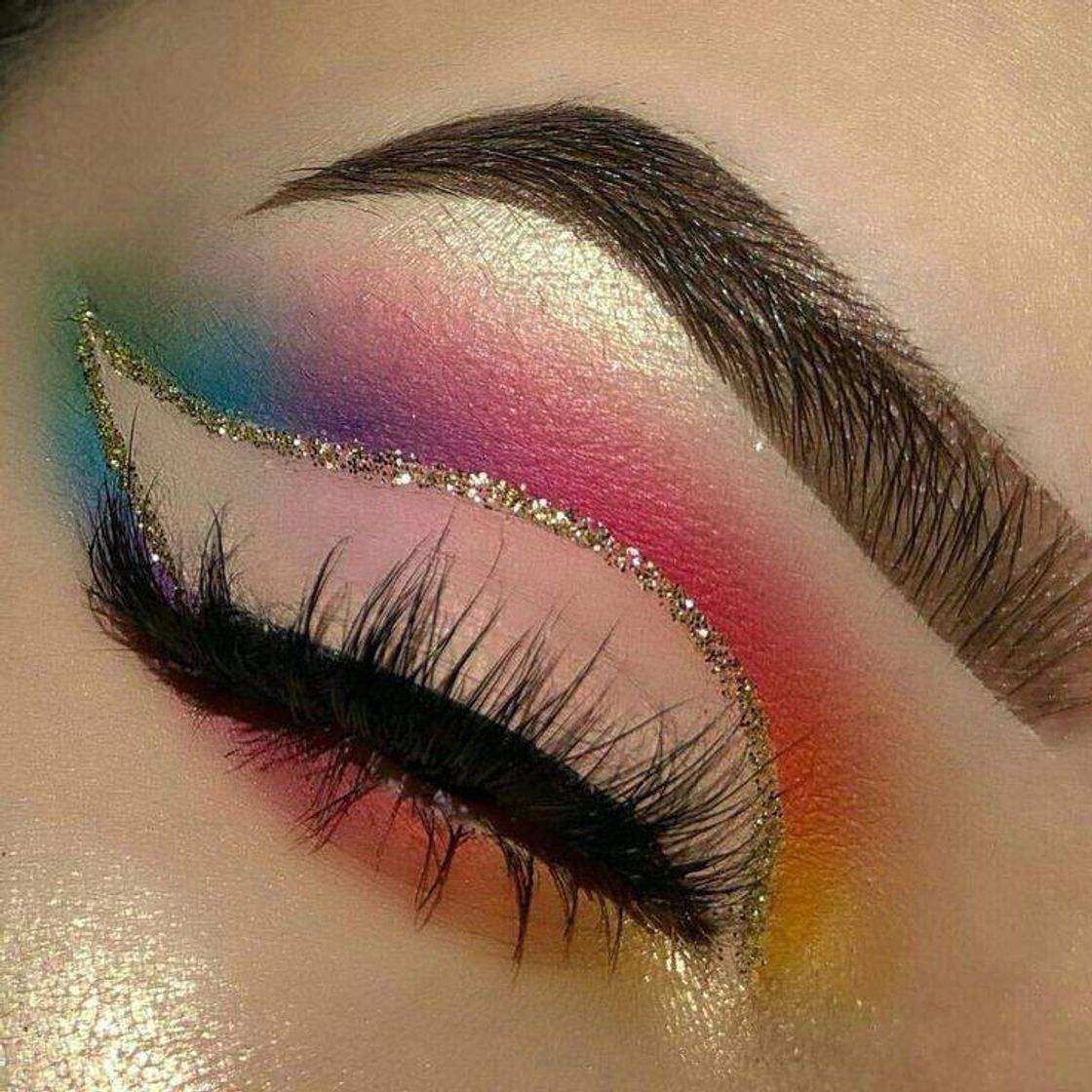 Social Make colorida com cut e glitter