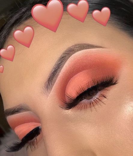 Peach makeup