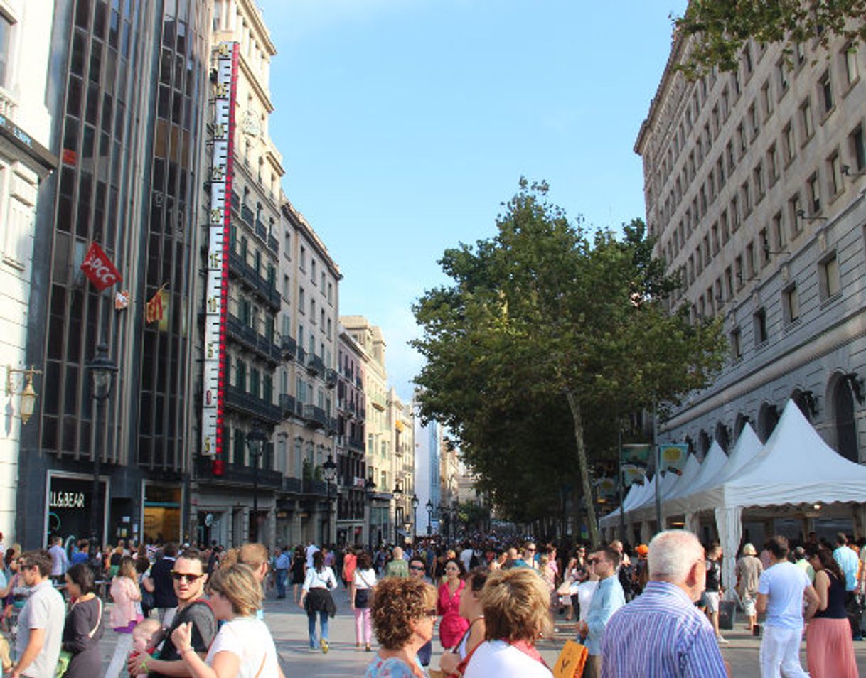 Place Avinguda del Portal de l'Àngel