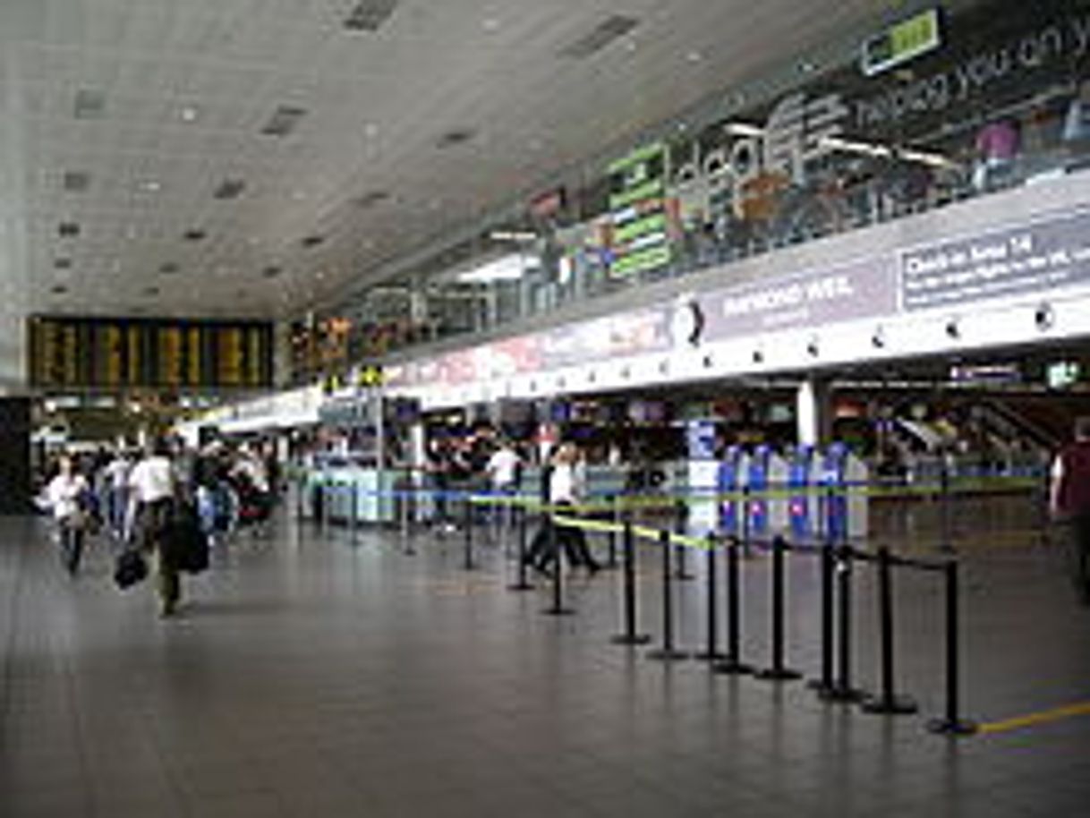 Lugar Dublin Airport (DUB)