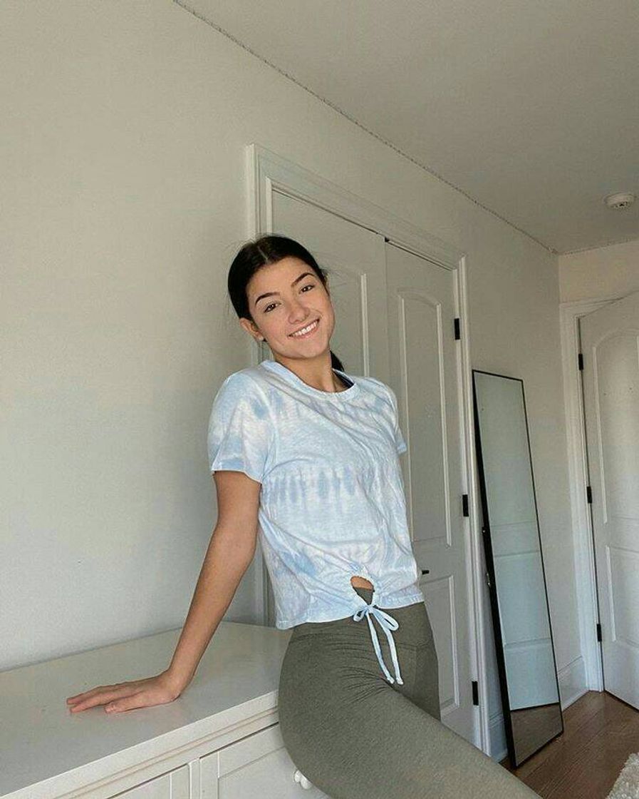 Charli damelio dancarina otima e estremamente fofa
