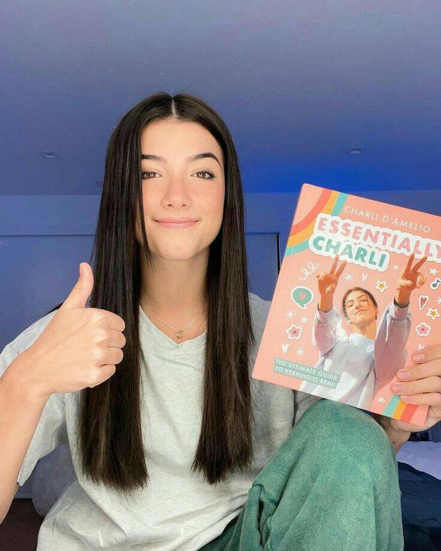 Charli damelio dancarina otima e estremamente fofa