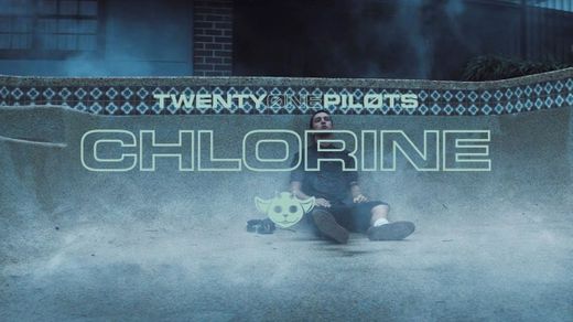 twenty one pilots - Chlorine (Official Video) - YouTube