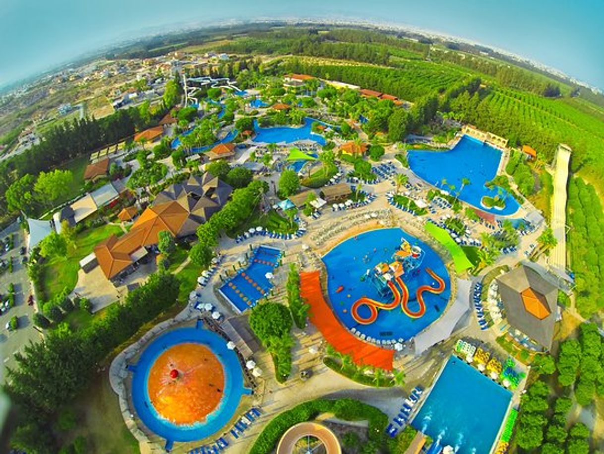 Lugar Fasouri Watermania Waterpark