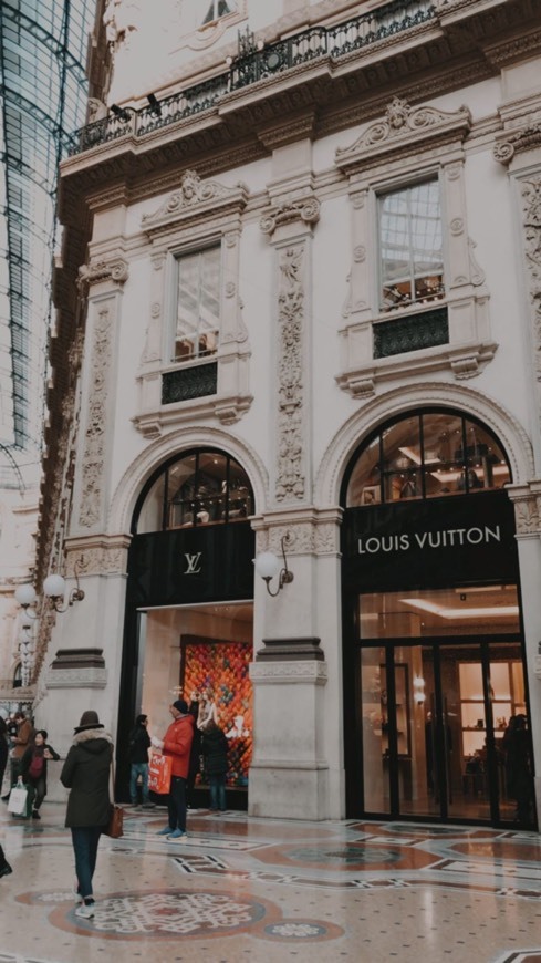 Place Louis Vuitton London New Bond Street