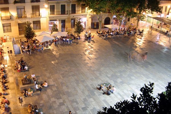 Lugar Plaça del Sol