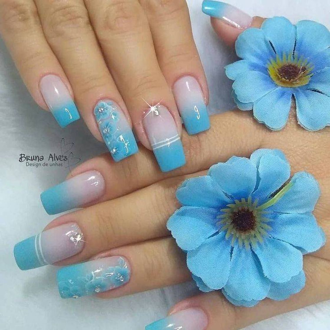 Fashion Inspirações de unhas 