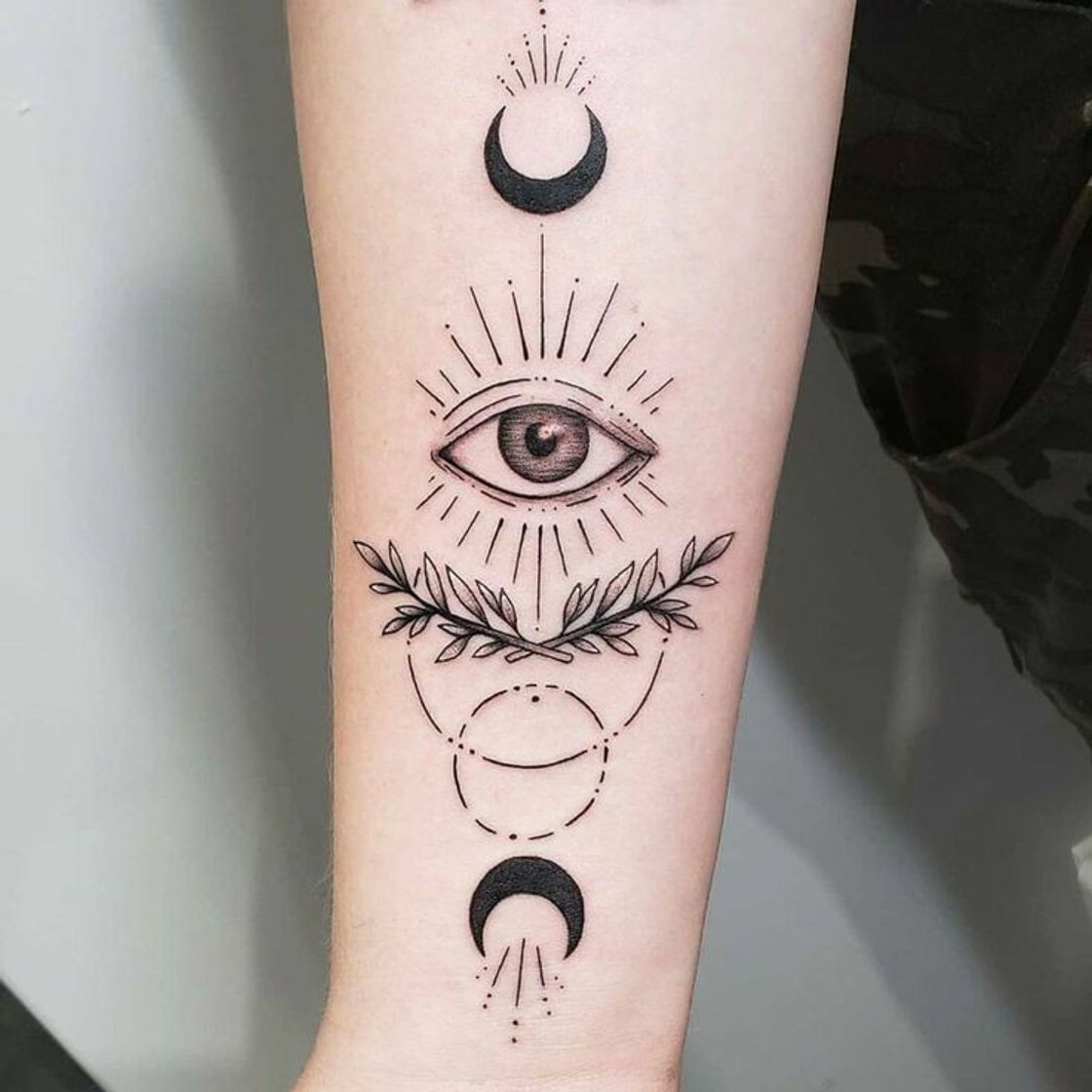 Social  Tatto olho 