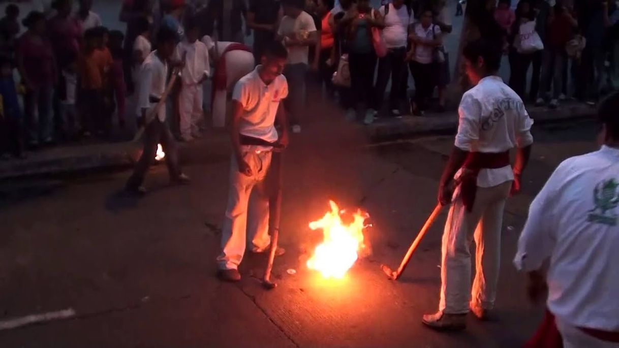 Moda JUEGO DE PELOTA PURÉPECHA