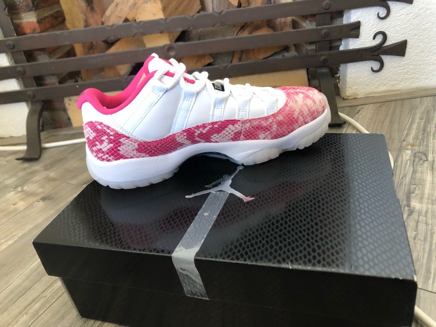 Product Jordan 11 Retro Low BP