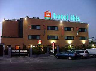 Lugar Hotel ibis Madrid Alcorcon Tresaguas