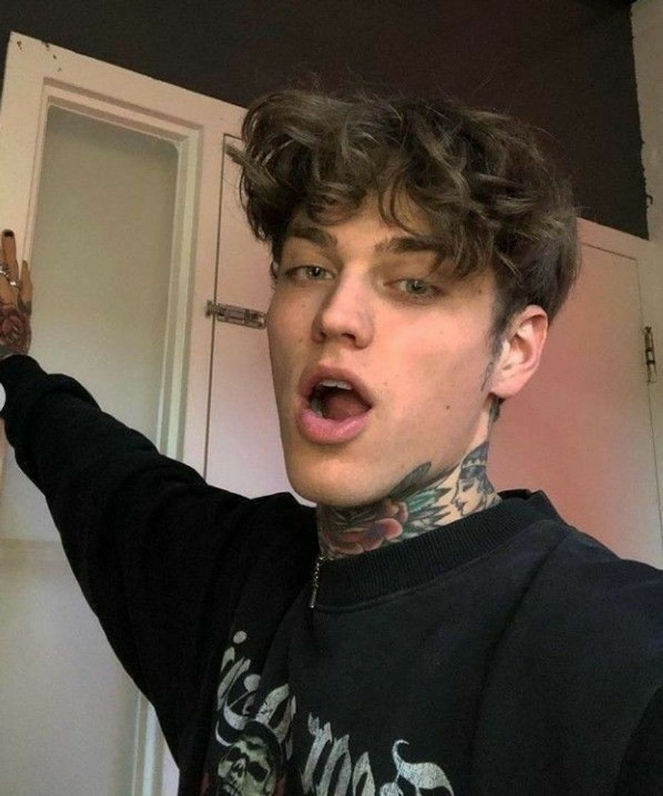 Social Aaron Liebregts💥