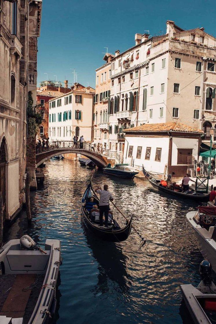 Place Gran Canal de Venecia
