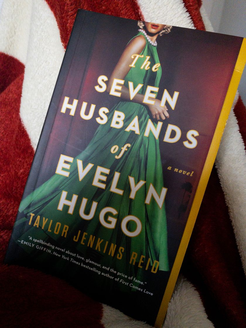 Libro Los siete maridos de Evelyn Hugo
