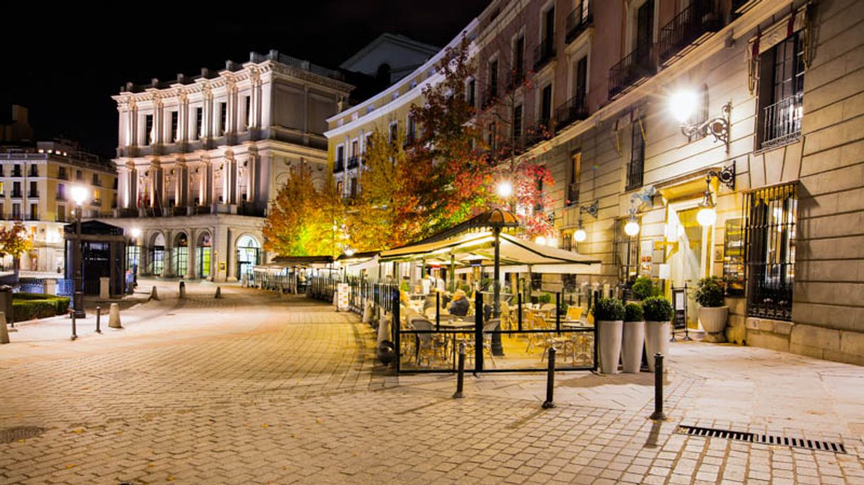 Place Café de Oriente