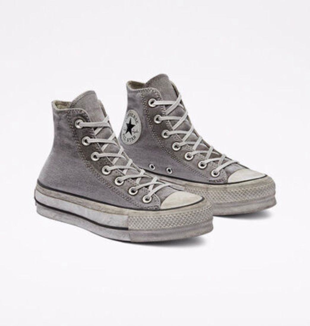 Moda Converse con Plataforma Grises