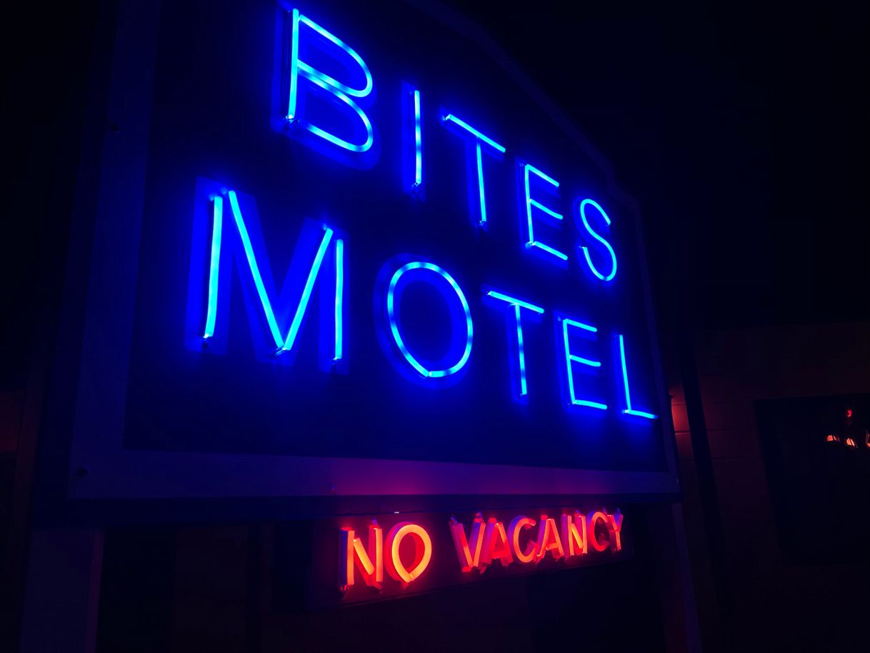 Moda Bites Motel - Bite The Fly