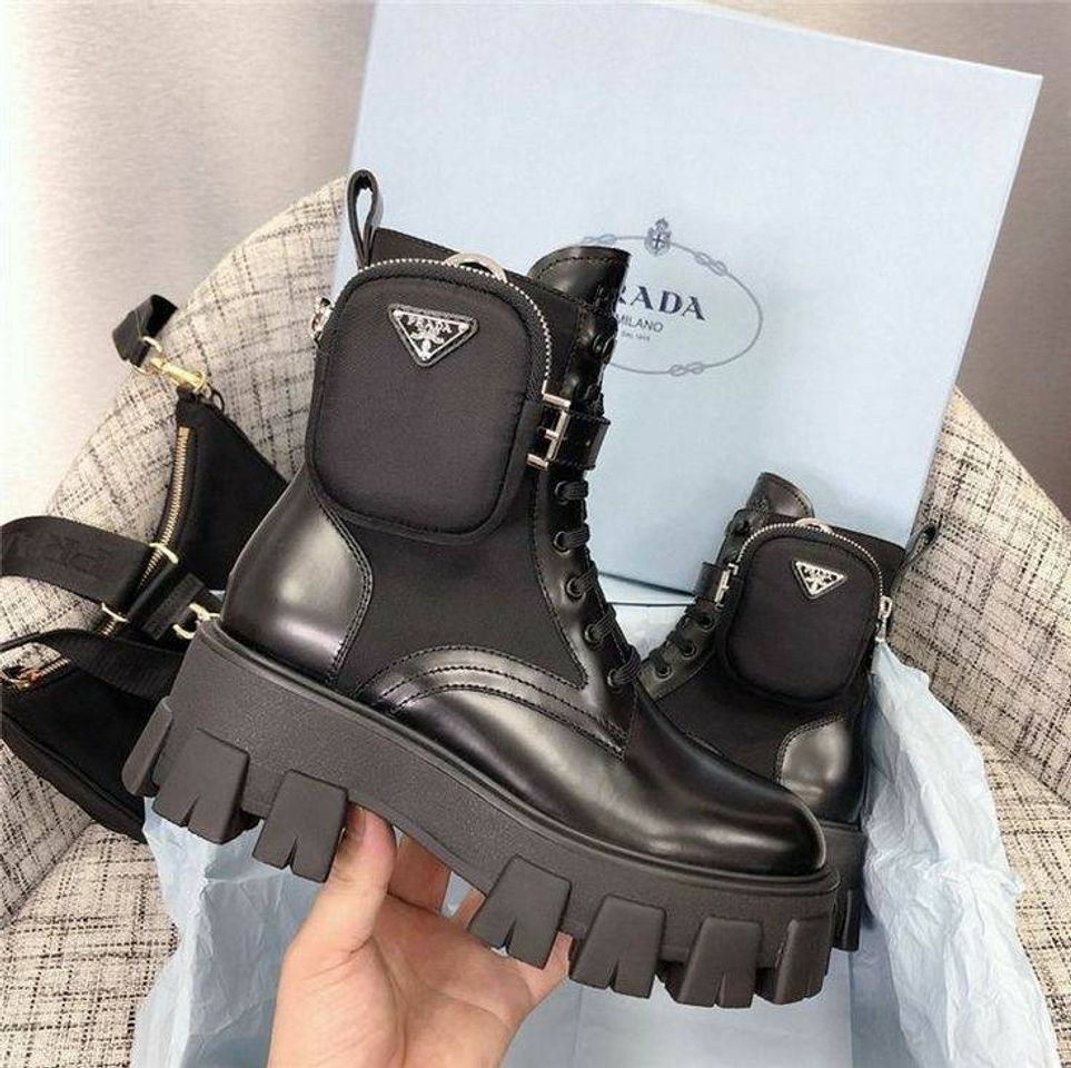 Moda Prada Combat Boots Dupe