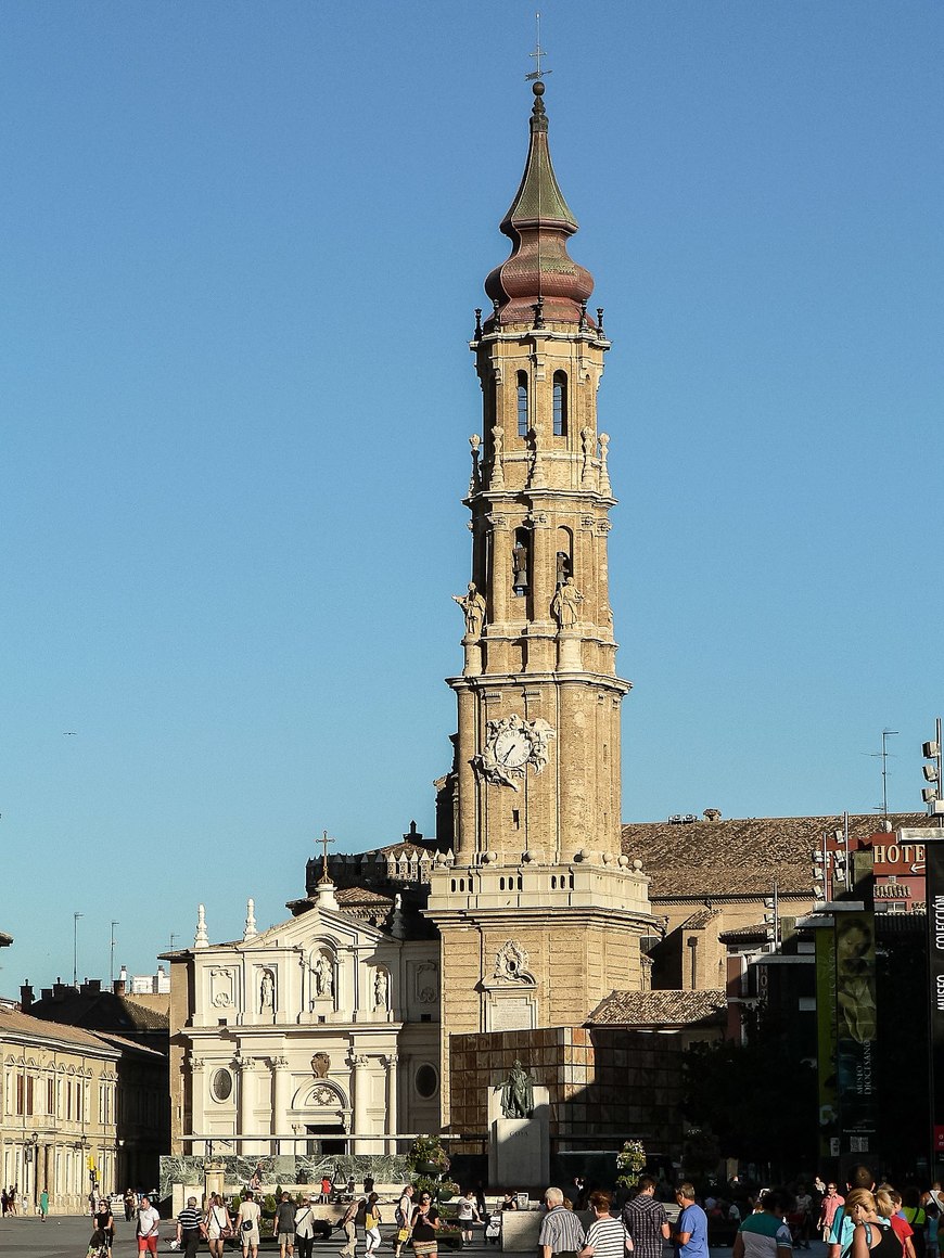 Place Catedral del Salvador de Zaragoza