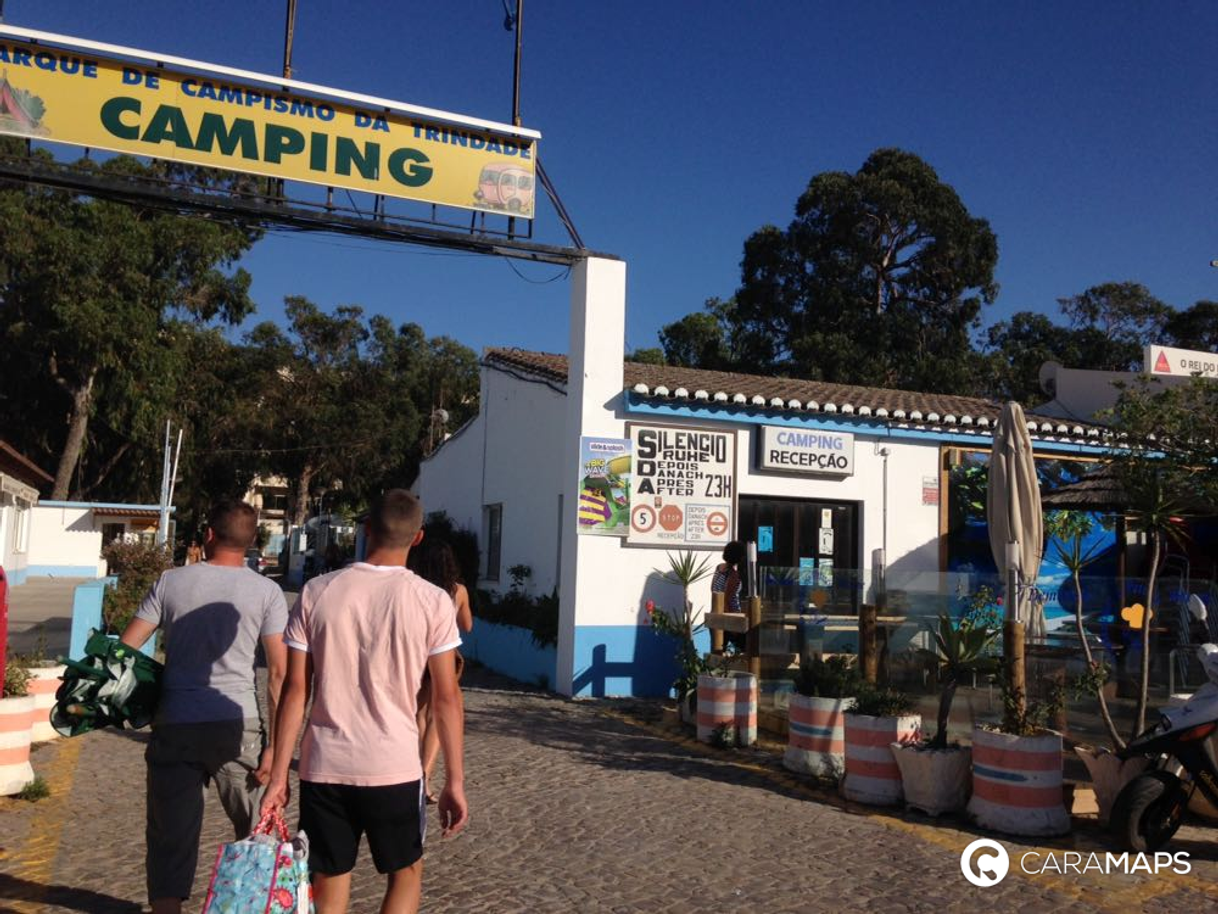 Lugar Camping Trindade