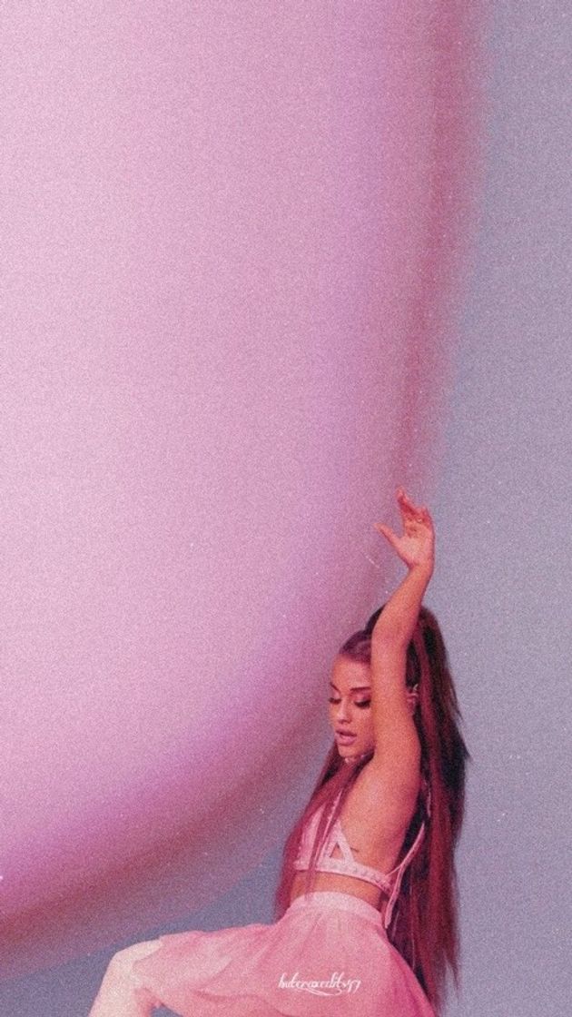 Moda Fondo de Ariana Grande 💜