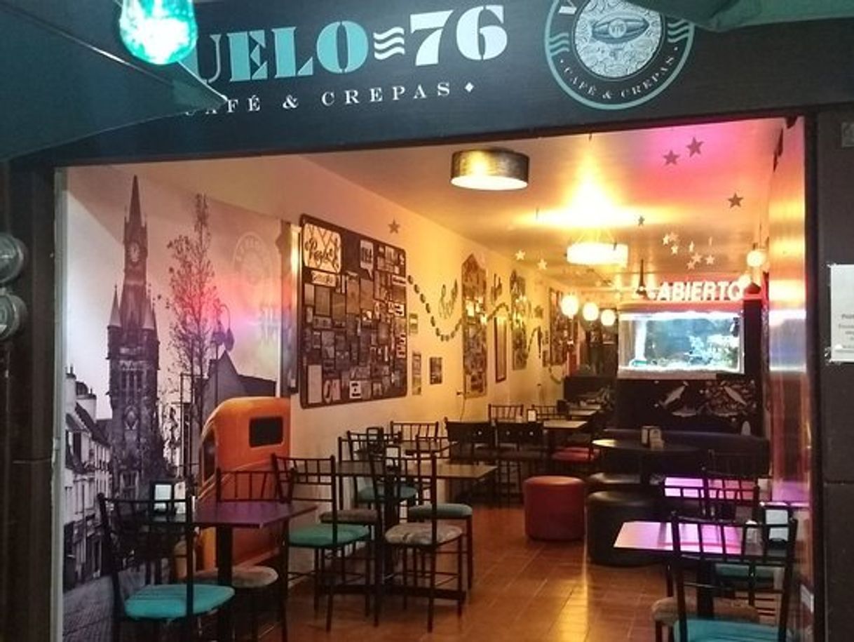 Restaurants Vuelo 76 Crepas & Café