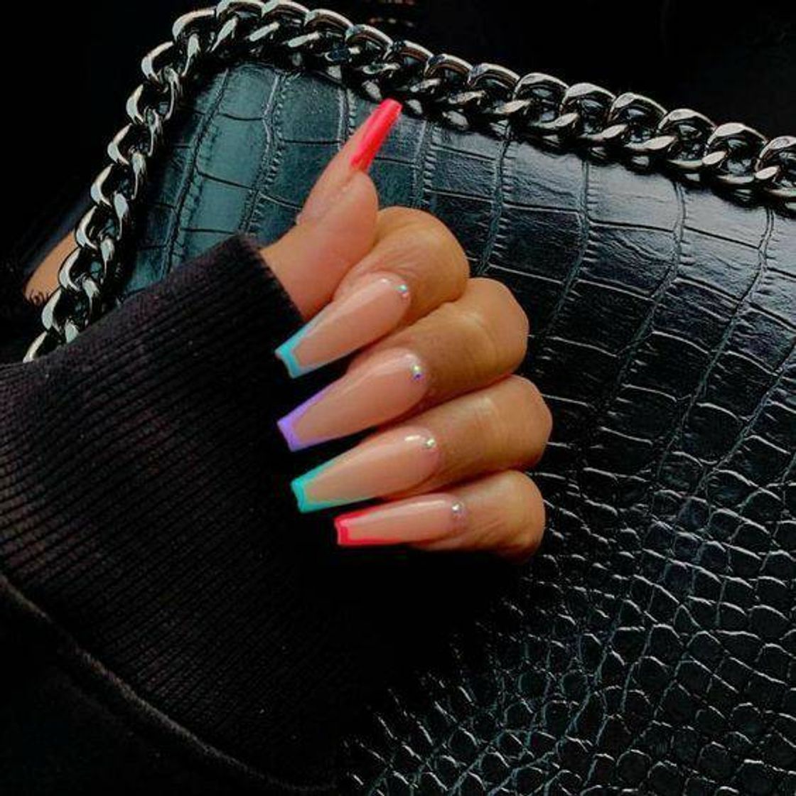 Moda Unhas de verão