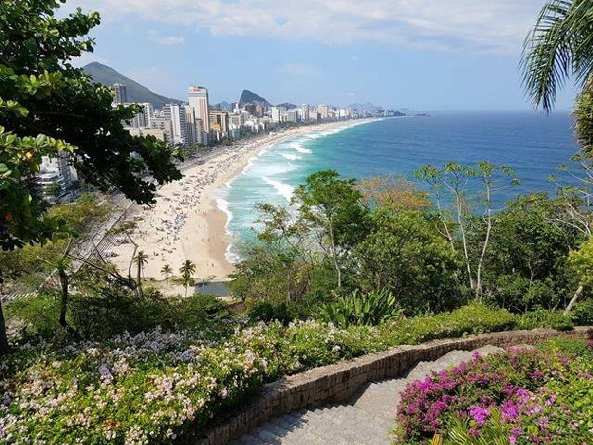 Lugar Parque Penhasco dois irmãos 
