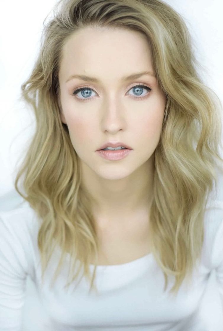 Moda Emily Tennant 