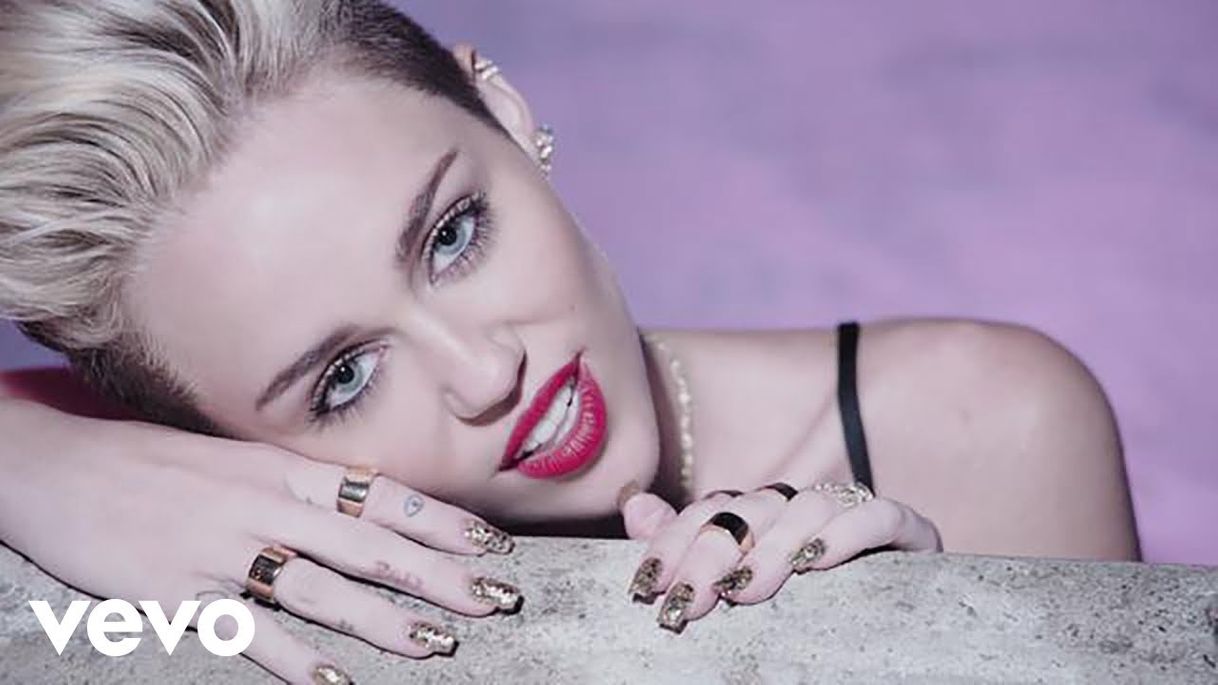 Music Miley Cyrus - We Can't Stop (Official Video) - YouTube