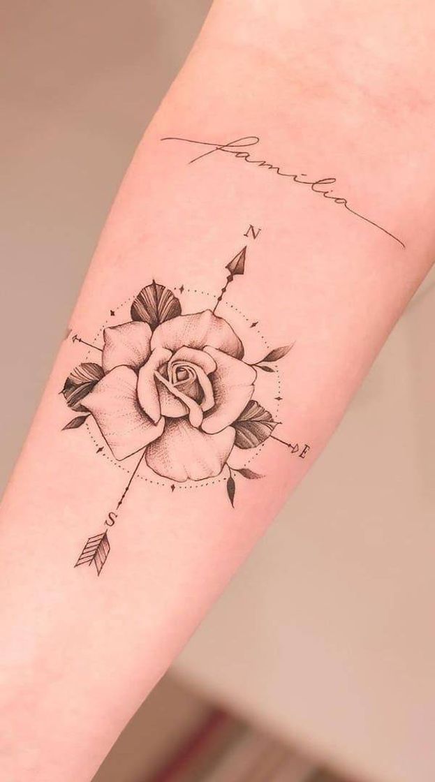 Moda TATUAGEM FEMININA PARA VOCÊ SE INSPIRAR! 