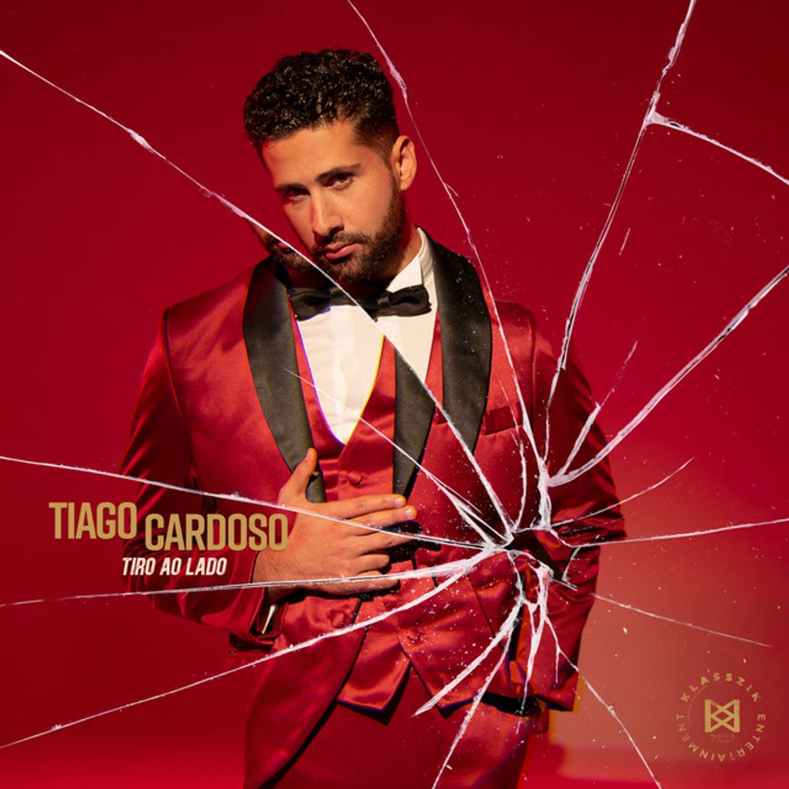 Canción Tiro ao Lado