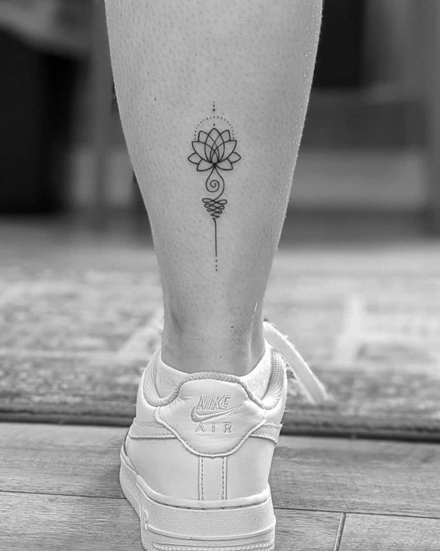 Fashion Tattoo feminina delicada 