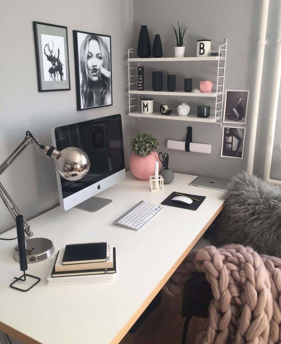 Moda Organização em home office 📚