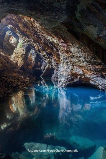 Gruta da Lagoa Azul