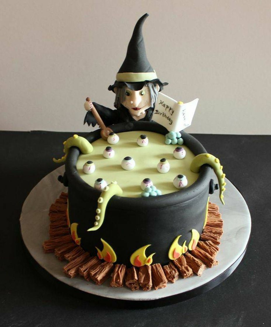 Moda HOLLOWEEN CAKE 🎂🧙‍♀️🧹