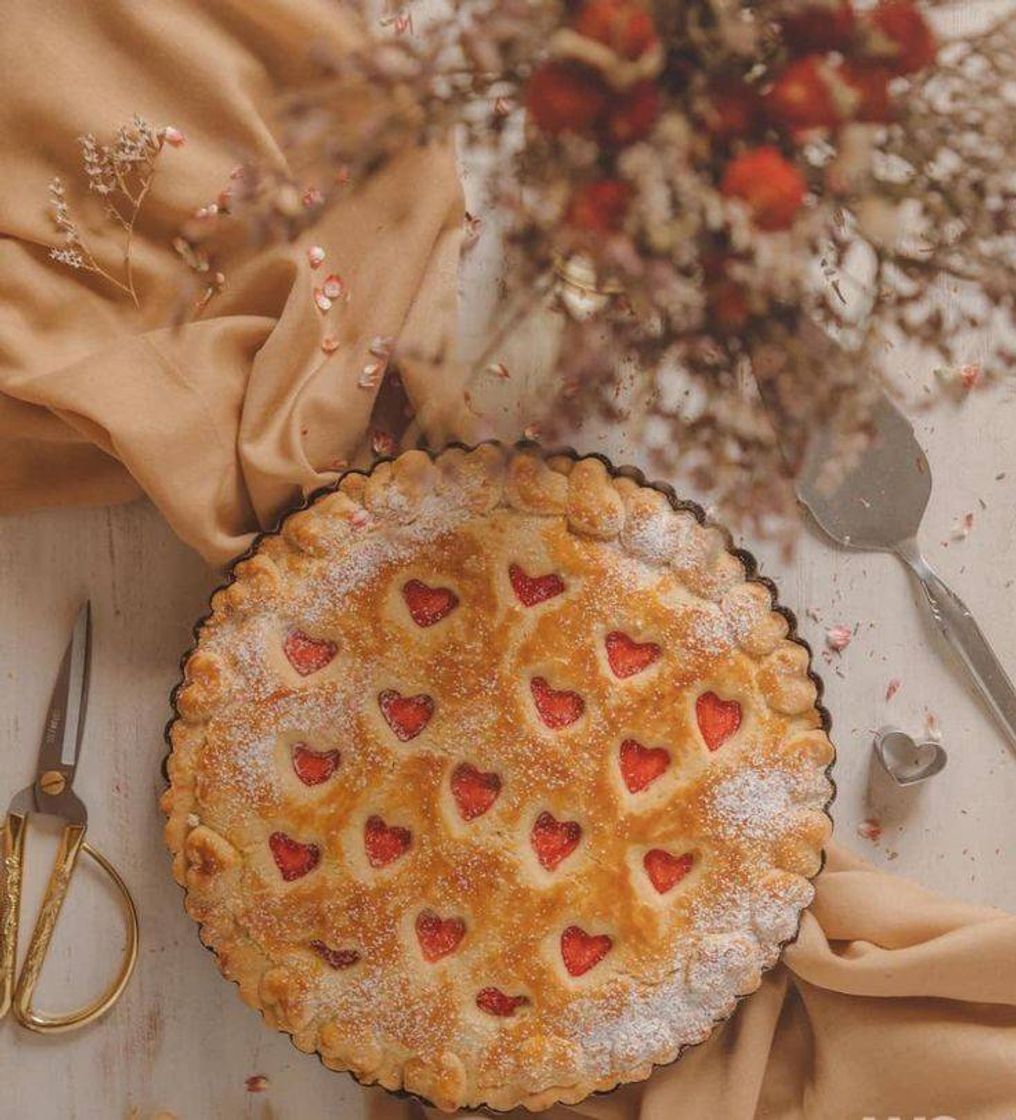 Fashion strawberry pie