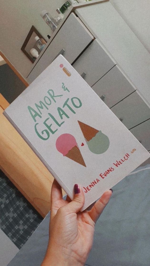 Book Love & Gelato