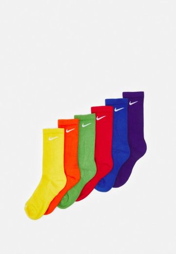 Calcetines Nike de colores