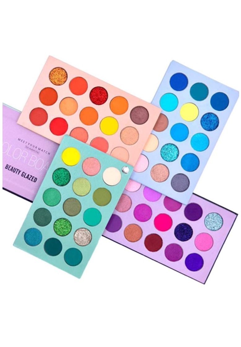 Paleta sombras con todos los colores