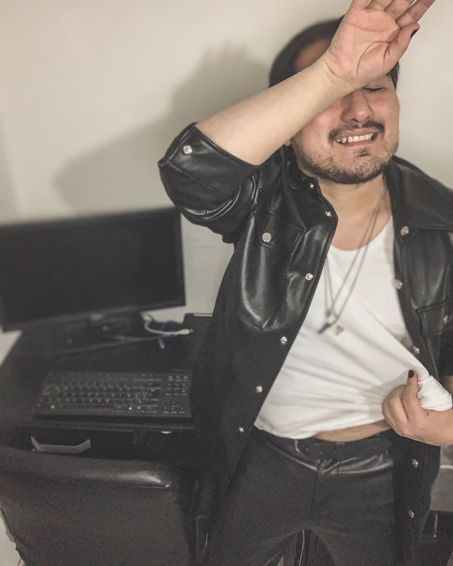 Sobre camisa piel sintética