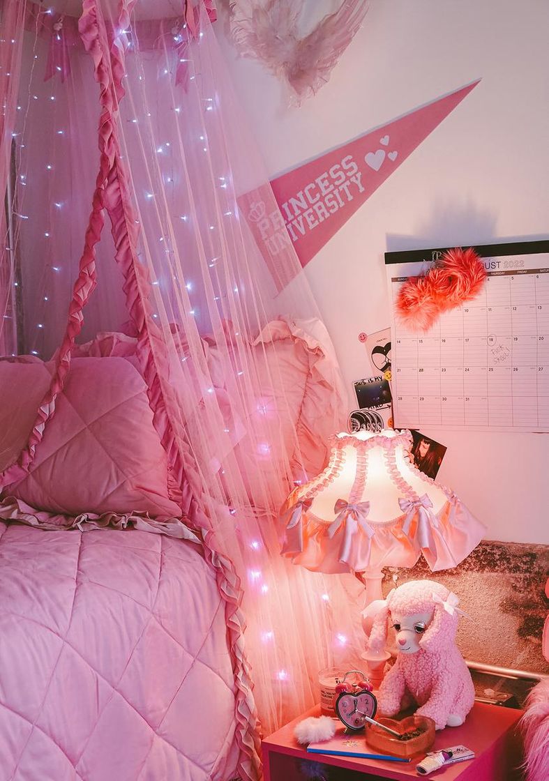 Fashion Dollskill Down your hair bed