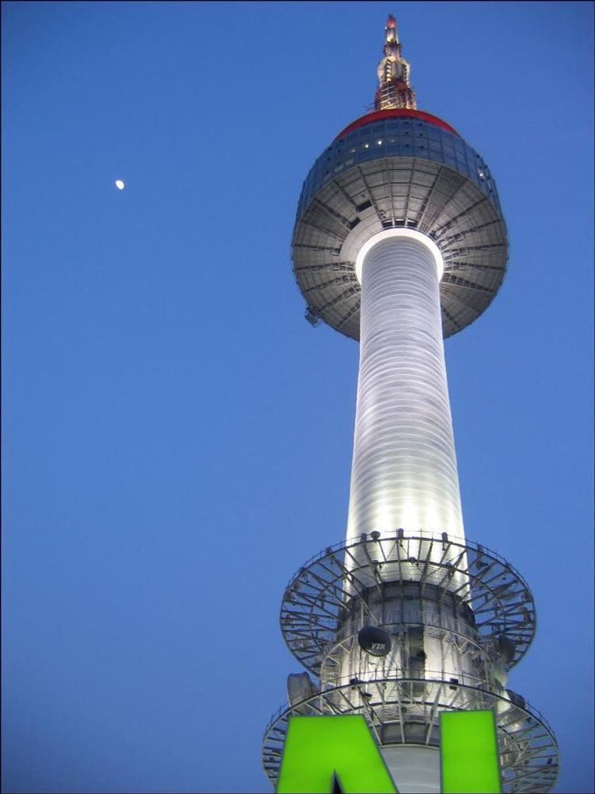 Place Seoul Tower