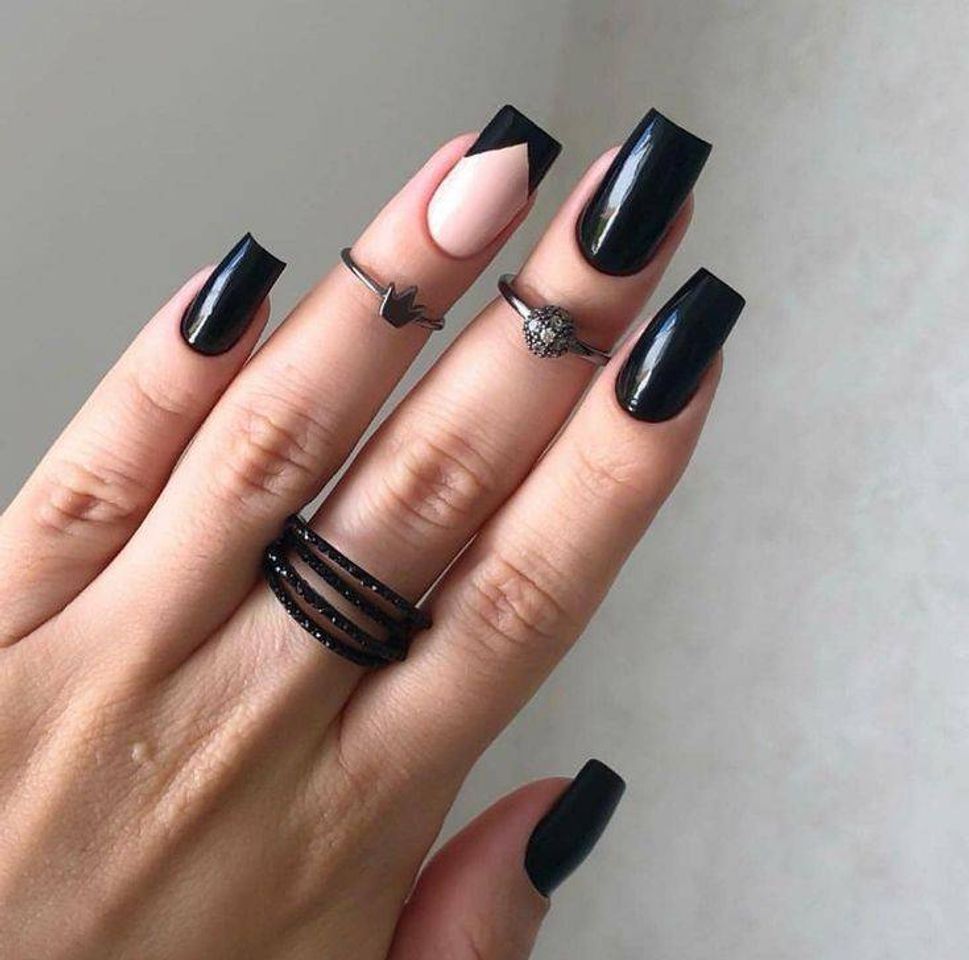 Fashion Unhas 🖤🖤